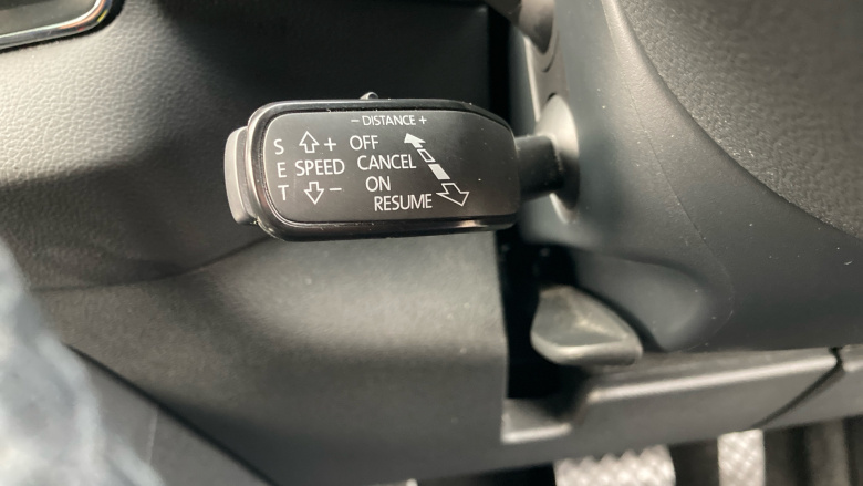 Skoda Karoq 1.5 TSI SE Technology 5dr DSG Petrol Estate